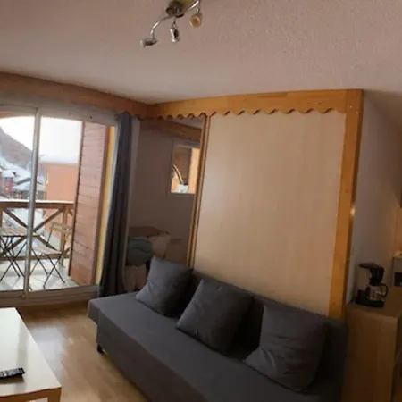 Appt Dans Les Balcons Du Soleil 公寓